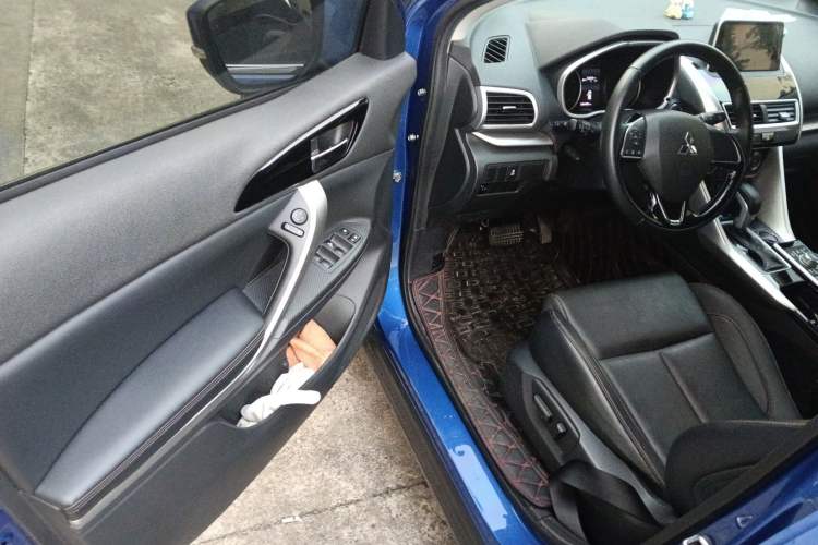 Used Mitsubishi Eclipse Cross 2021 1.5T CVT Two-Wheel Drive Dream Edition
