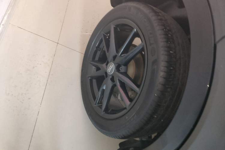 Used Audi Q2L 2021 35 TFSI Progressive Dynamic Edition
