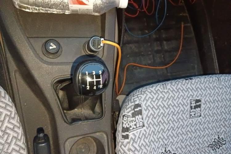 Used Wuling Hongguang 2014 1.5L Base Version Gear Lever