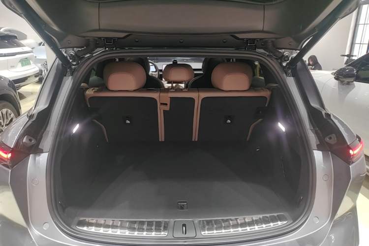 Used Nio ES6 2025 75 kWh
