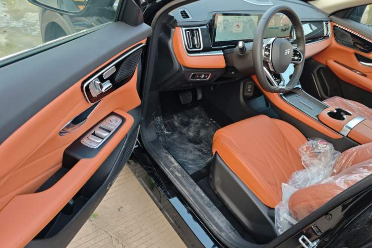 Used JETOUR Shanhai L7 2024 1.5T 120km MAX 5-Seater