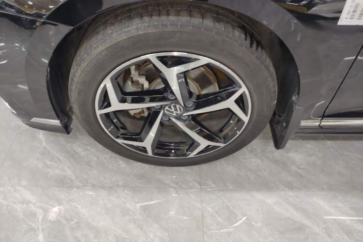 Used Volkswagen Magotan 2023 2 Million Units Commemorative Edition 330TSI DSG Luxury Version