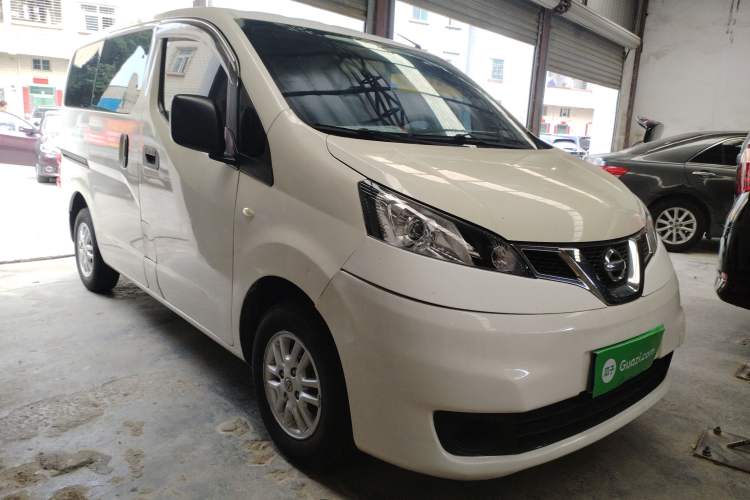 Used Nissan NV200 2014 1.6L CVT Luxury Model China IV Standard