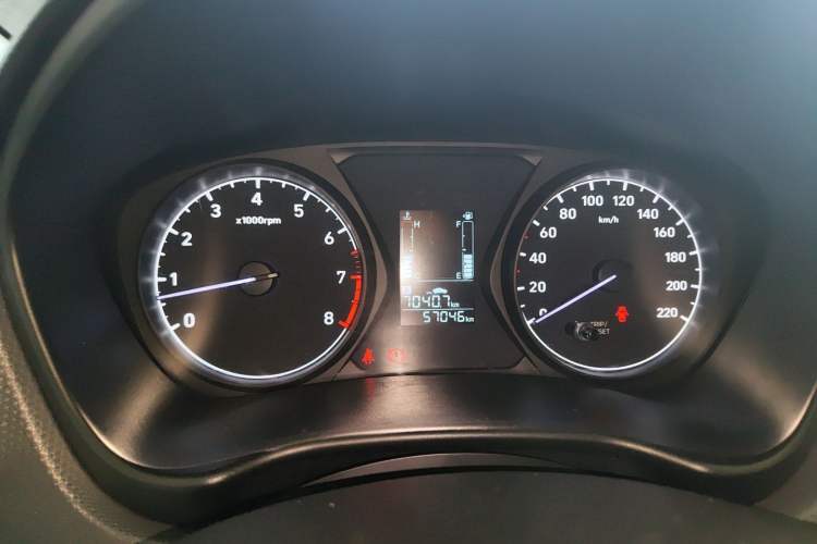 Used Hyundai Verna (older generation) 2017 1.4L Manual Refreshed Version China VI Standard