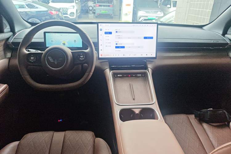 Used Wuling Xingguang S 2024 130km Flagship Version Center Console