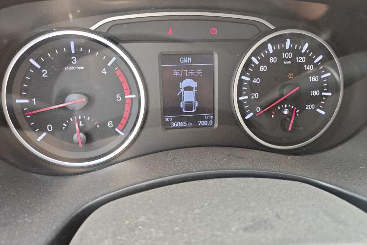 Used Great Wall Wingle 7 2019 2.0T Diesel Two-Wheel Drive Elite Version China VI Standard Big Double Cabin GW4D20M
