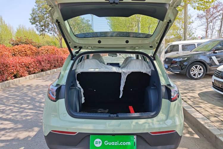 Used Geely Galaxy Geome 2026 Model 410km Freedom Edition Trunk