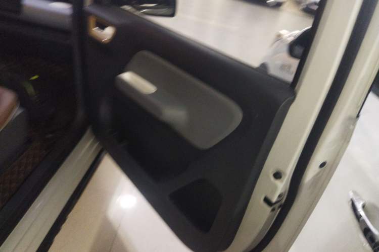 Used Wuling Hongguang MINIEV 2022 GAMEBOY 200km Gaming Edition with Lithium Iron Phosphate