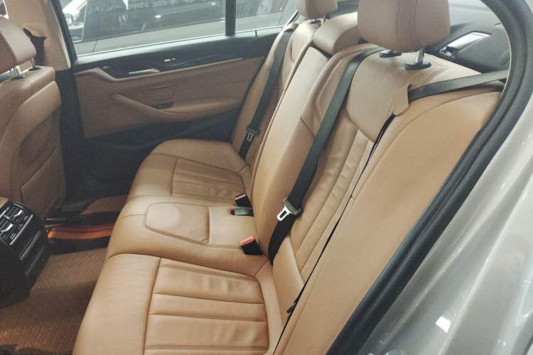 Used BMW 5 Series 2018 528Li Launch Special Edition
