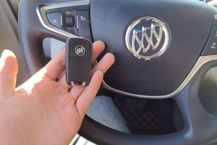 Used Buick GL8 2017 25S Comfort Version China V Standard
