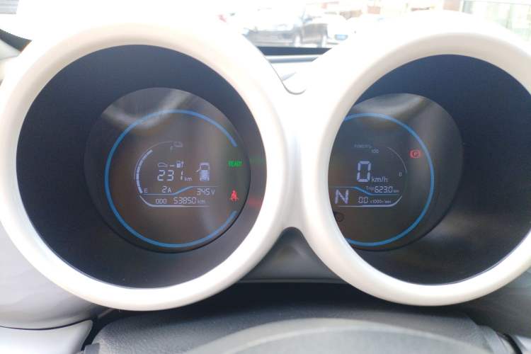 Used ORA Black Cat 2019 351 km Family Edition
