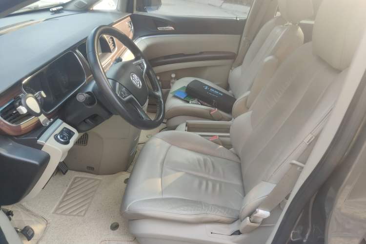 Used Buick GL8 2014 3.0L GT Luxury Business Haoya Edition