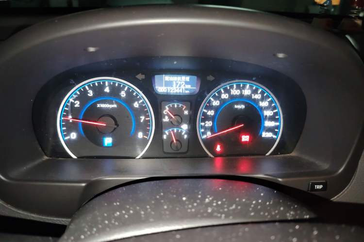 Used Hyundai Celesta 2011 1.6L Automatic Luxury Version
