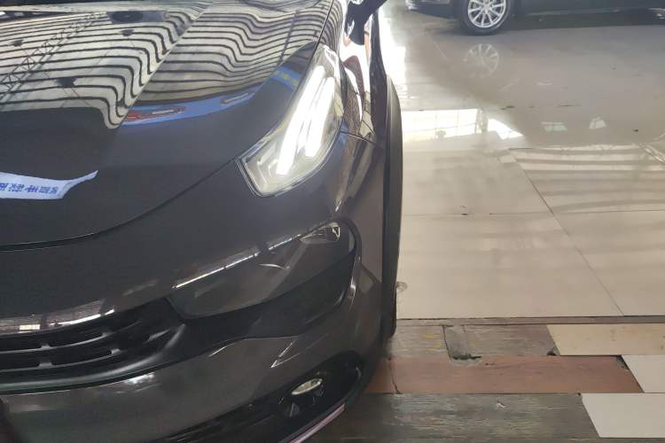 Used Lynk & Co 02 2019 High-Energy Edition 2.0T Automatic Two-Wheel Drive Shine Pro Edition China VI Standard
