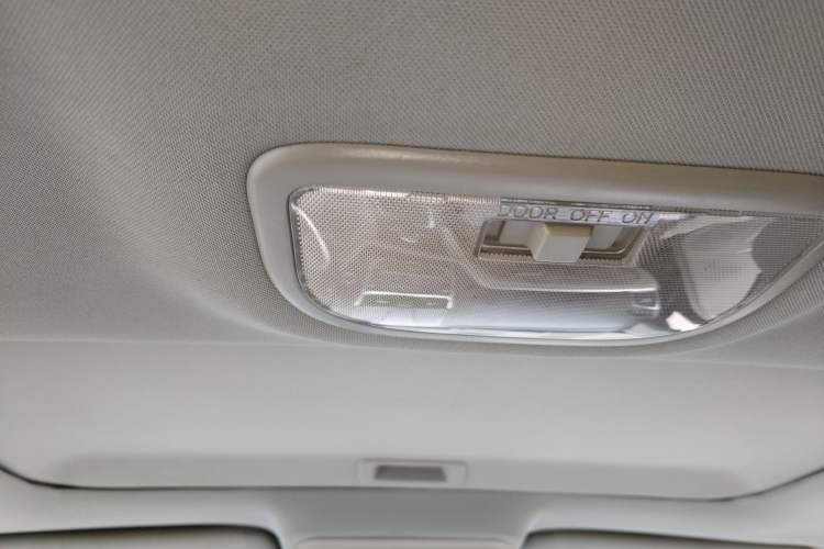 Used Geely Auto Emgrand 2014 Sedan 1.5L Manual Elite Model Headliner