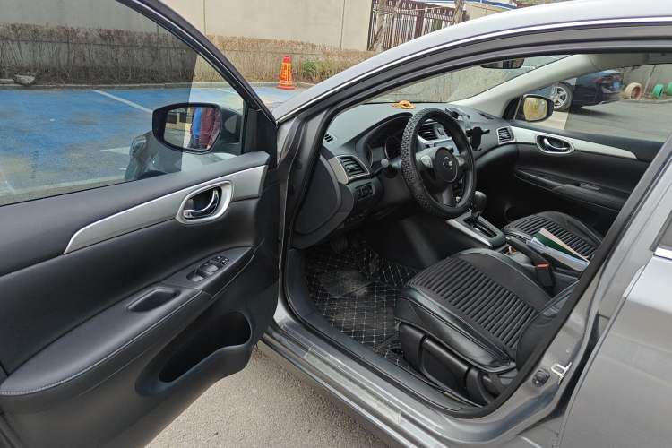 Used Nissan Sylphy 2022 Classic 1.6XE CVT Comfort Edition Driver Seat