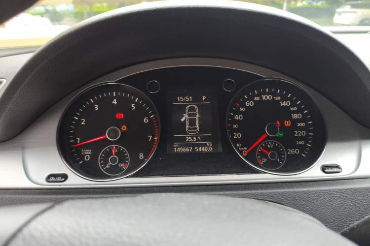 Used Volkswagen Magotan 2015 1.8TSI Advanced Model Instrument Cluster