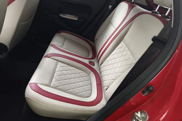 Used ORA Black Cat 2021 351 km Luxury Version
