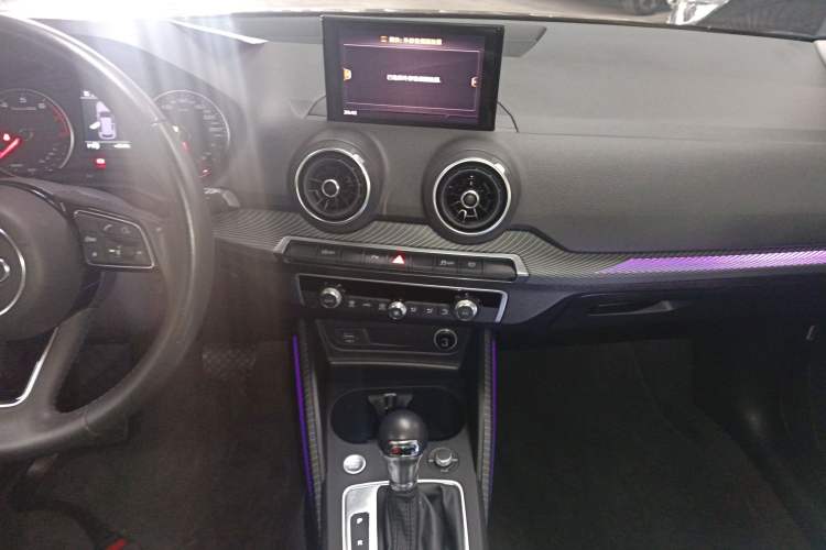 Used Audi Q2L 2020 35 TFSI Fashion Dynamic Model
