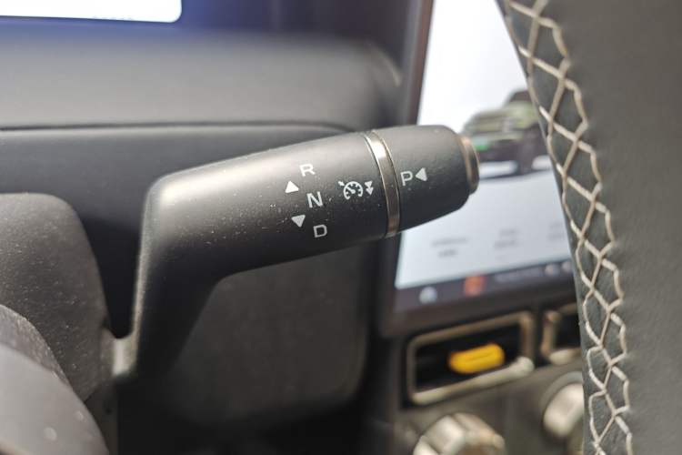 Used iCAR V23 2025 401 Two-Wheel Drive Intelligent Driving Version