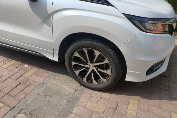 Used Honda Avancier 2017 240TURBO Two-Wheel Drive Luxury Edition Exterior 7