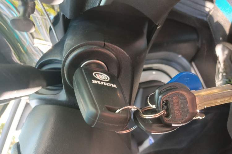 Used Buick Excelle GX 2019 18T Automatic Connected Elite Model China VI Standard