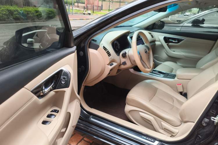 Used Nissan Teana 2016 2.0L XE Fashion Edition Driver Seat