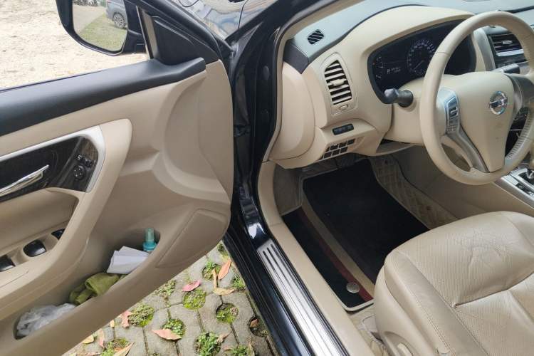 Used Nissan Teana 2013 2.0L XL Comfort Edition Driver Seat