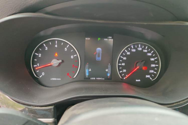 Used BYD Song MAX 2019 1.5T Automatic Smart Connect Ruiyi Sunroof Version 6 Seats China VI Standard Instrument Cluster