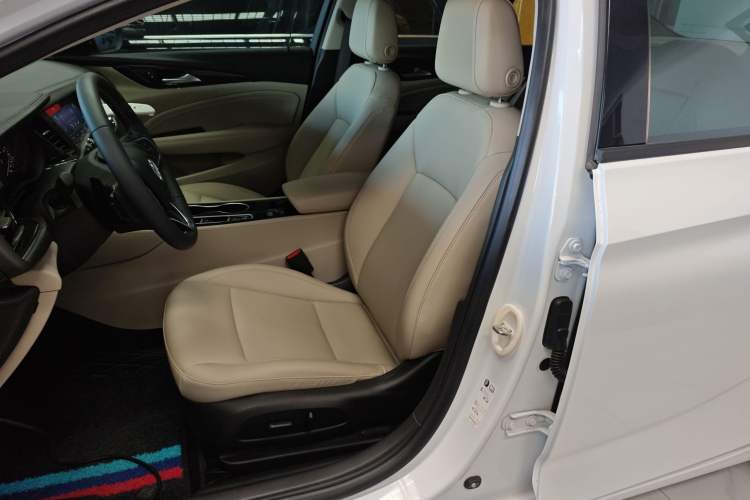 Used Buick Regal 2020 552T Elite Edition Left Front Seat