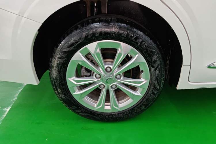 Used Wuling Jiachen 2022 1.5T CVT Smart Luxury Version