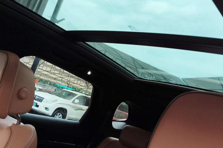 Used BYD Tang New Energy 2022 EV 730KM Luxury Model
