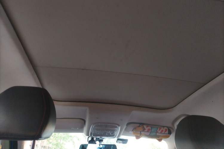 Used Haval H2s 2017 Red-Label 1.5T Dual-Clutch Luxury Model Headliner