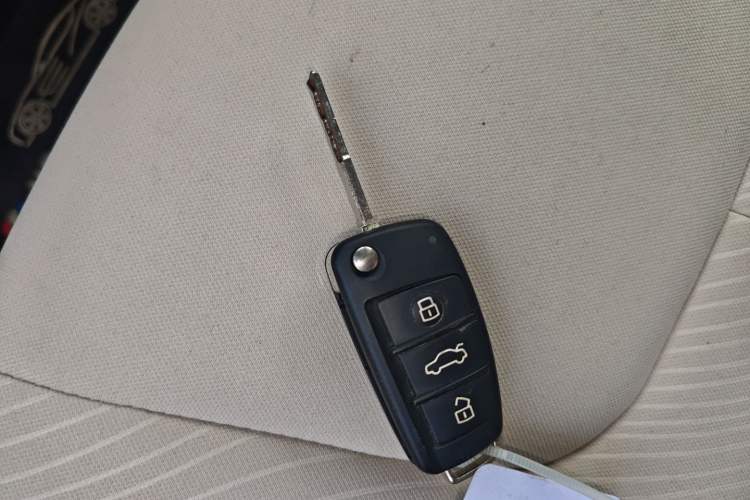 Used Chery Arrizo M7 2015 2.0L CVT Wide Enjoyment Edition 232 Seats