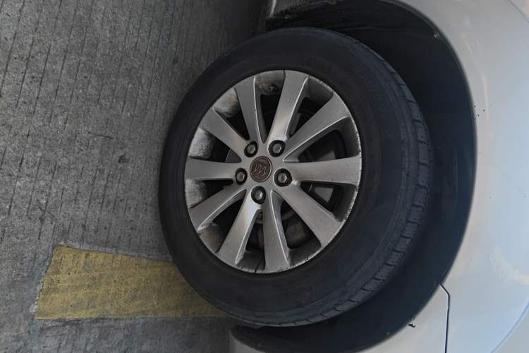 Used Buick GL8 2014 2.4L Classic Edition
