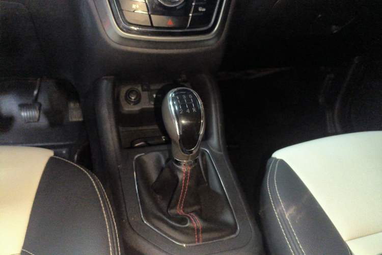 Used CHANGAN CS35 2017 1.6L Manual Luxury Model
