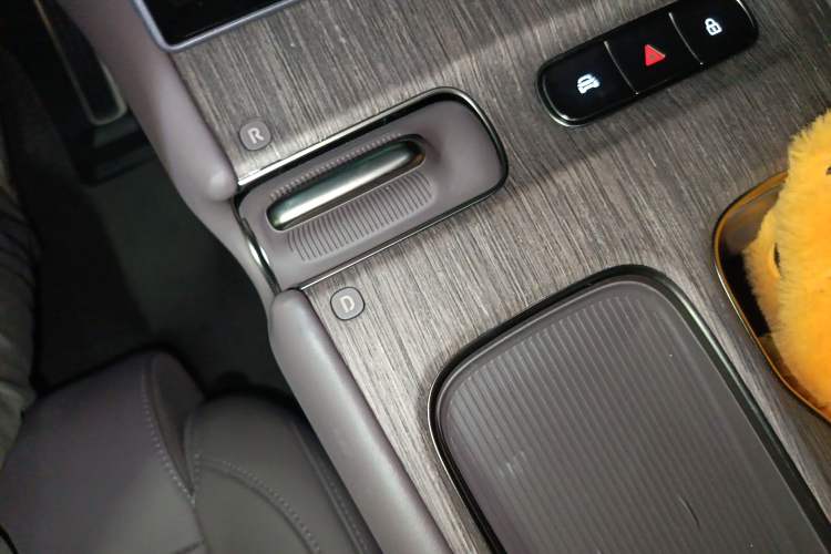 Used Nio ET7 2024 75 kWh Executive Signature Edition
