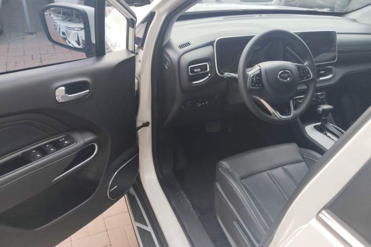 Used GAC Trumpchi GS3 2021 POWER 270T Automatic Luxury Edition Driver Seat