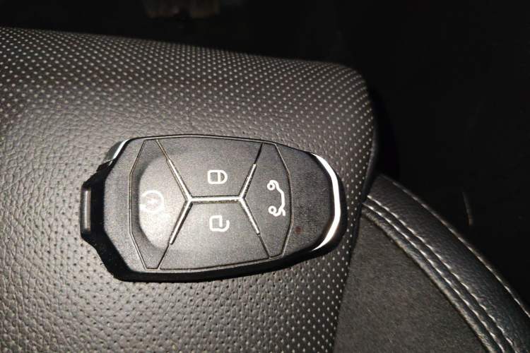 Used Lynk & Co 03 2021 2.0TD Automatic Trendy Champion Edition
