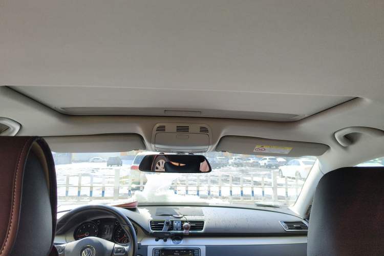 Used Volkswagen Magotan 2016 1.8TSI Smart Comfort Model Headliner
