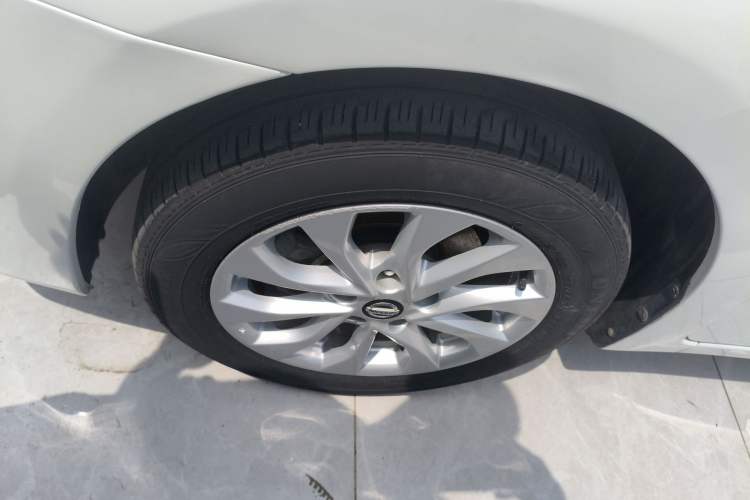 Used Nissan Sylphy 2018 1.6XV CVT Deluxe Edition Exterior 4