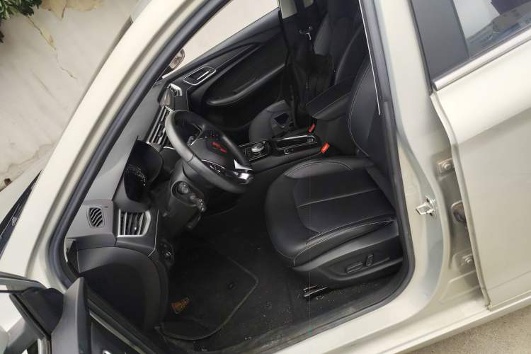 Used Roewe Ei5 2018 Internet Flagship Edition
