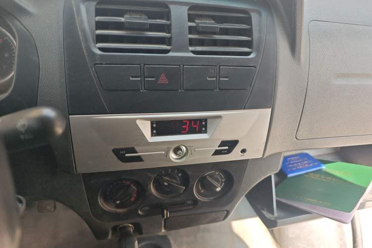 Used Dongfeng Xiaokang K05S 2016 1.2L Practical Version DK12-10
