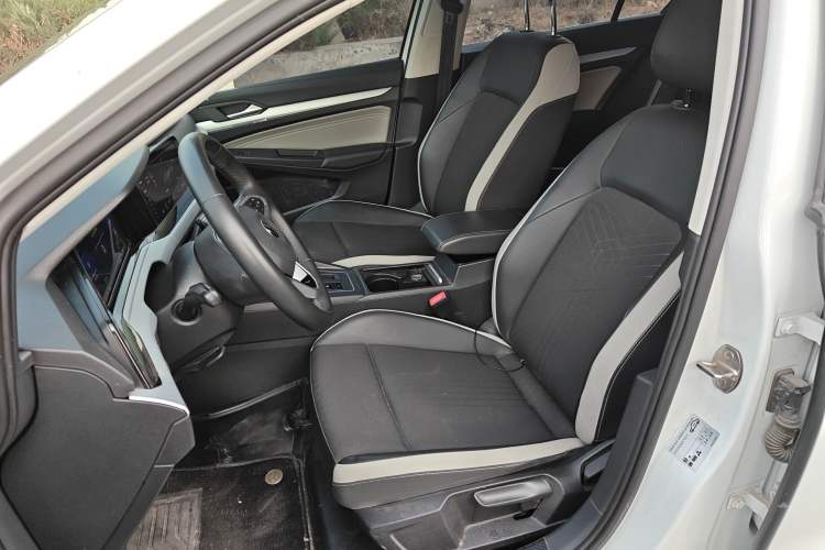 Used Volkswagen Golf 2023 Facelift 280TSI DSG Pro
