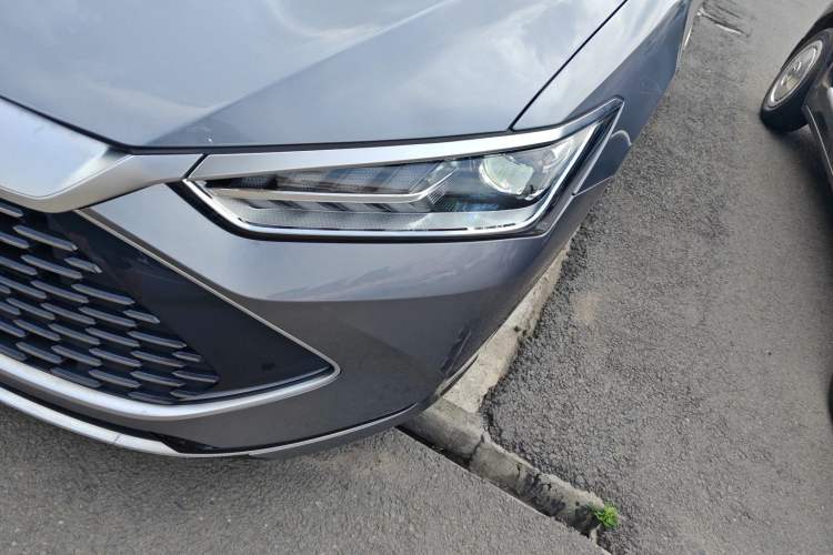 Used BYD Qin PLUS 2024 HONOR Edition DM-i 120KM Beyond Model