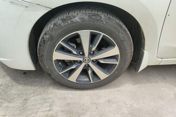 Used Nissan Lannia 2016 1.6L CVT Cool Edition
