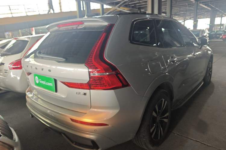 Used Volvo XC60 2022 B5 4x4 Zhiyi Sport Edition