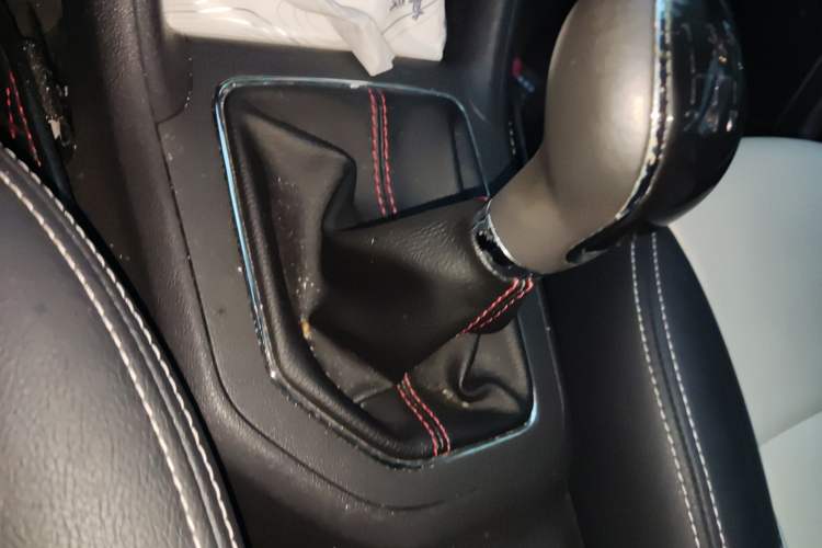 Used CHANGAN CS35 2017 1.6L Manual Luxury Model
