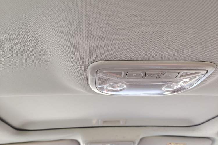 Used Geely Auto Emgrand 2016 Sedan 1.5L Manual Upward Edition