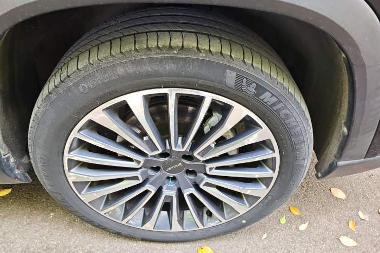 Used JETOUR X90 2022 Zilong 2.0T DCT Changsheng Edition 7-Seater
